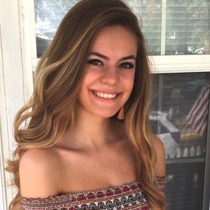 Meet your Posher, Sophie